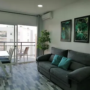 Precioso Apartamento En Enfrente De Puerto Marina Apartamento